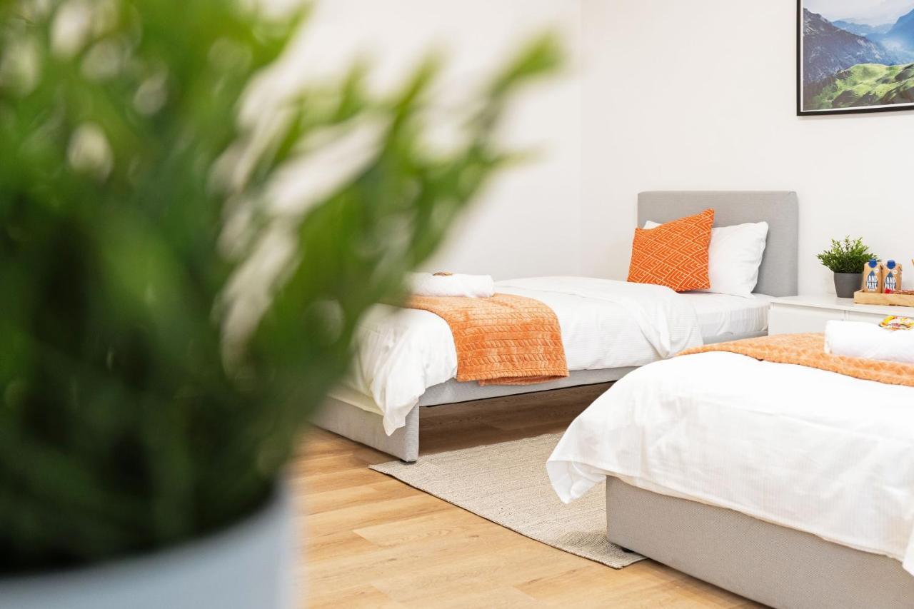ברלין 2 Zimmer Apartments, 4 Betten, Vollmoebliert,Zentrale Lage Am S-Bahnhof מראה חיצוני תמונה