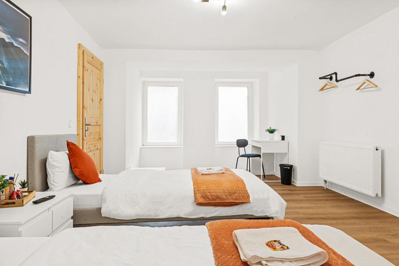 ברלין 2 Zimmer Apartments, 4 Betten, Vollmoebliert,Zentrale Lage Am S-Bahnhof מראה חיצוני תמונה